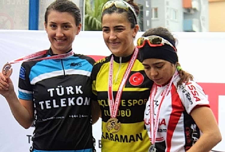 Sakaryalı bisikletçiler 3 madalya daha kazandı gorseli