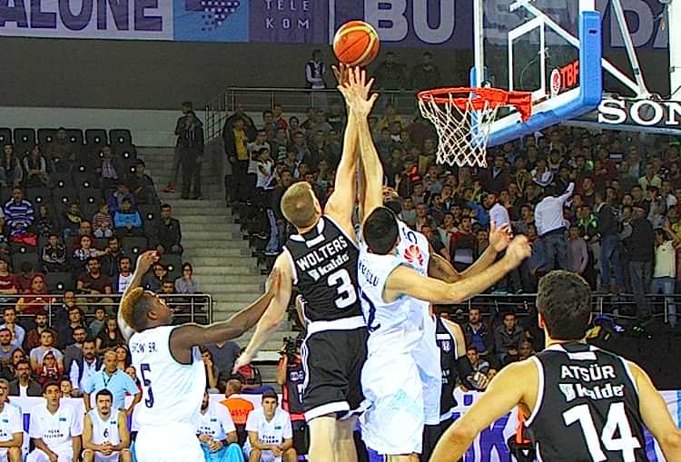 Türk Telekom: 65  -  Beşiktaş Sompo Japan: 79 gorseli