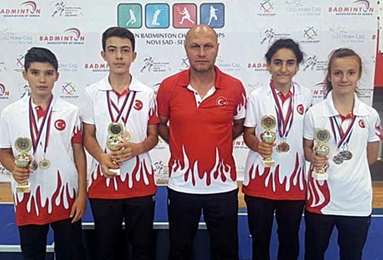 15 Yaş Balkan Badminton Şampiyonası gorseli