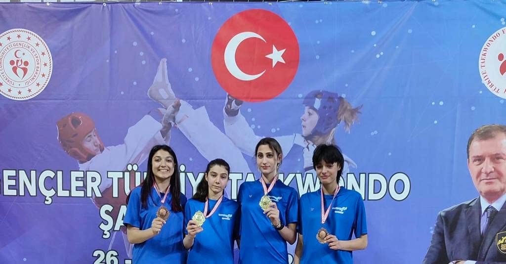 Gençler Türkiye Taekwondo Şampiyonasında 4 Madalya gorseli