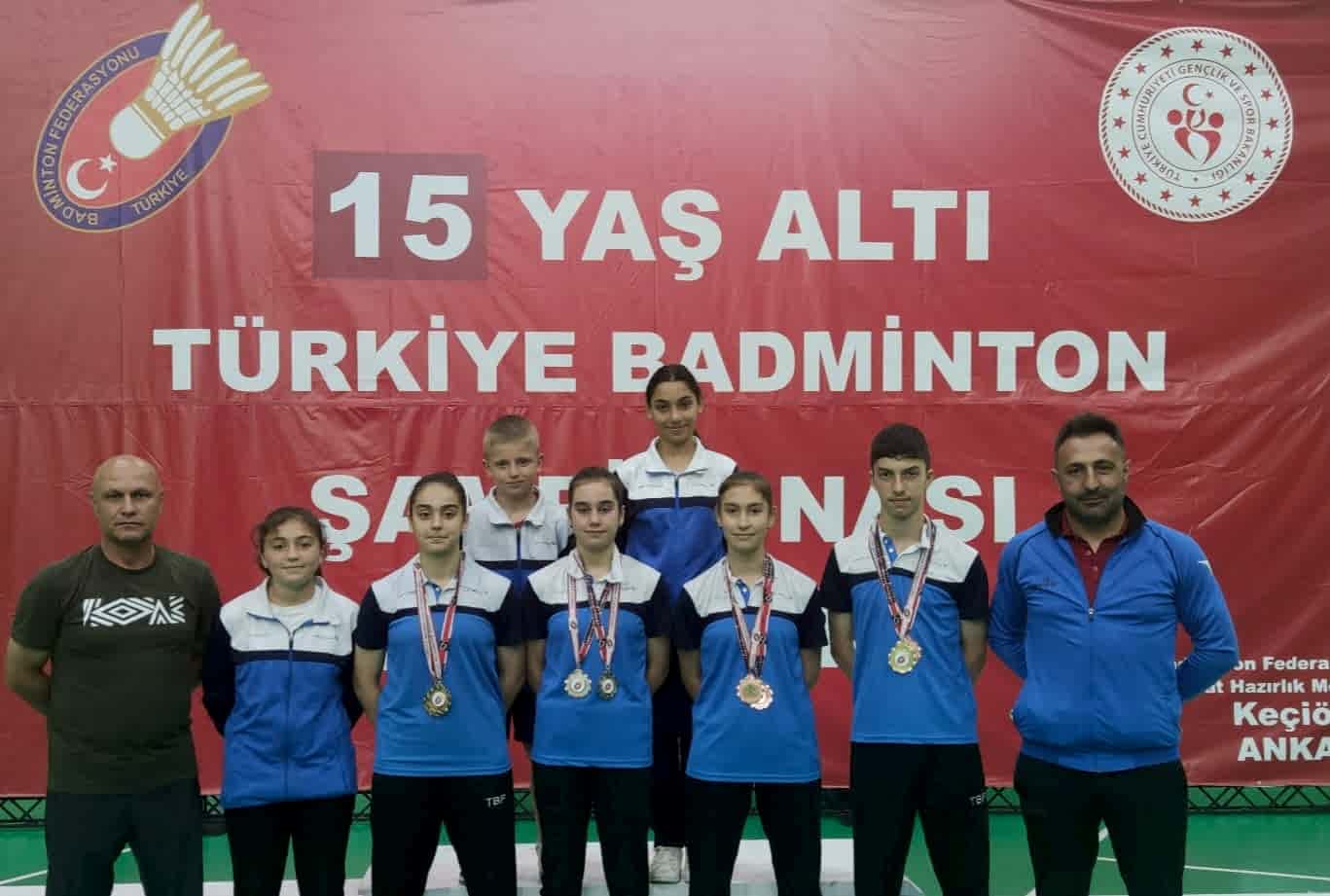 Erzincan Türk Telekom Badminton Takımı Türkiye Şampiyonu gorseli